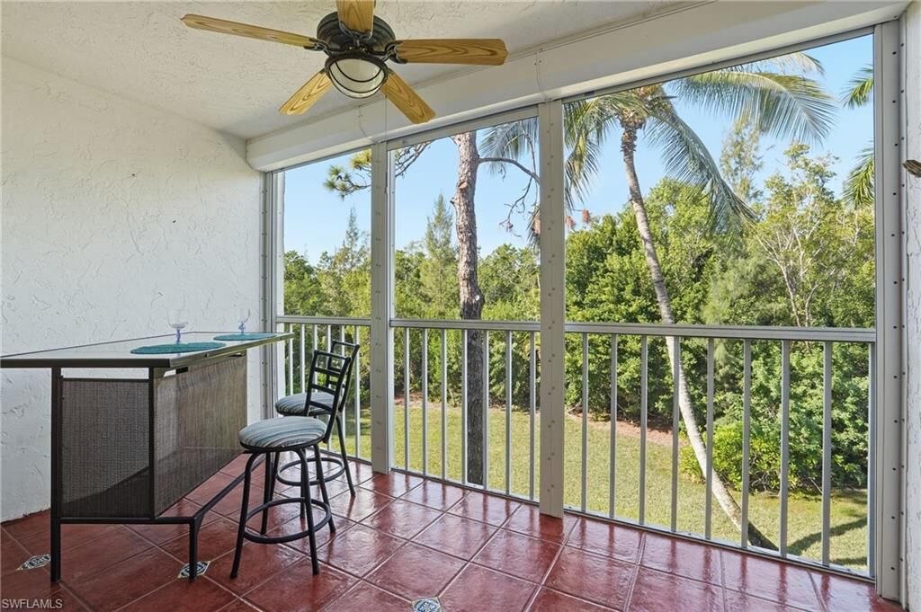 Property Photo:  3021 Sandpiper Bay Cir E202  FL 34112 