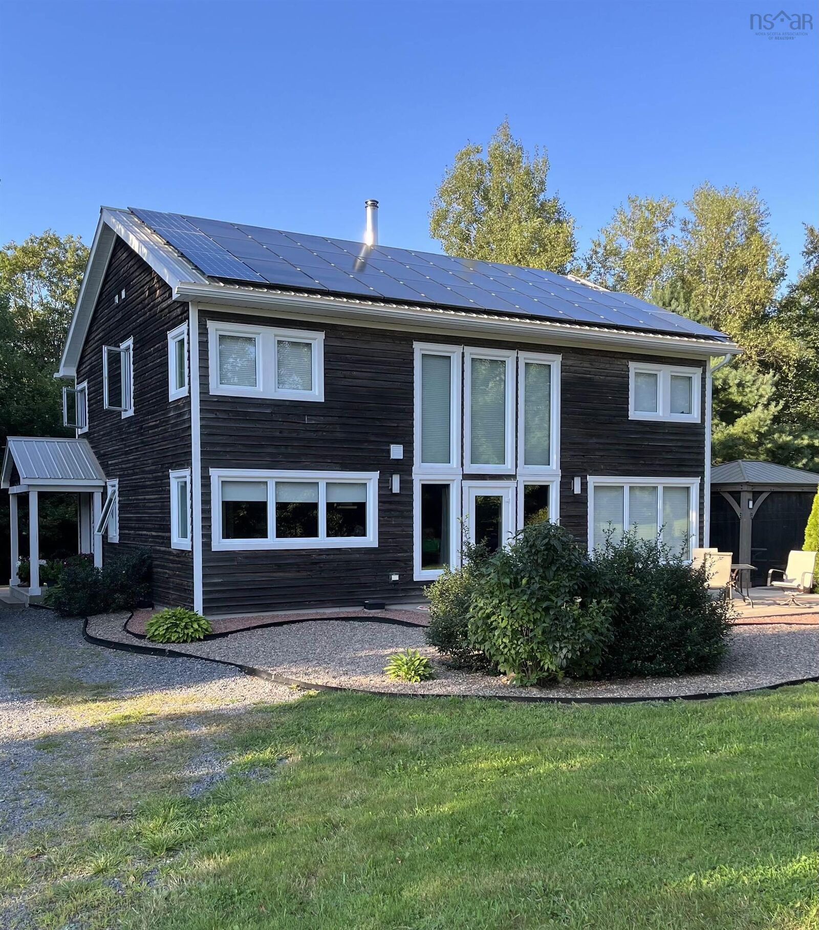 Property Photo: 822 Cleveland Road NS B0P 1E0
