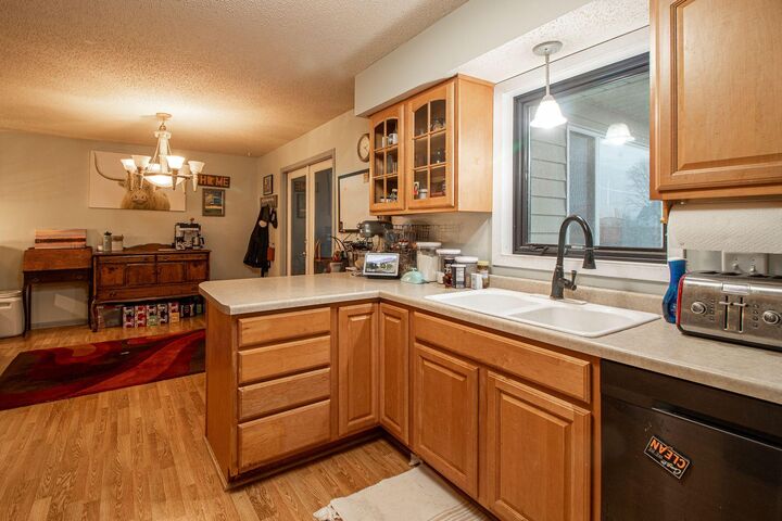 Property Photo: 401 Trilane Drive MN 55397