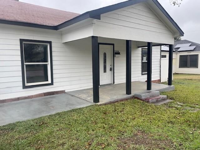 Property Photo:  3304 Frazier Avenue  TX 76110 