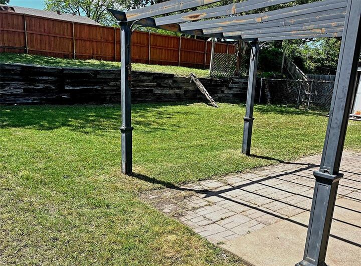 Property Photo:  1731 Cliffcrest Drive  TX 75137 