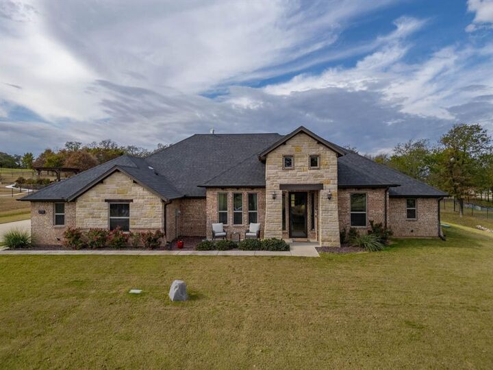 Property Photo:  6751 Weiland Road  TX 76088 