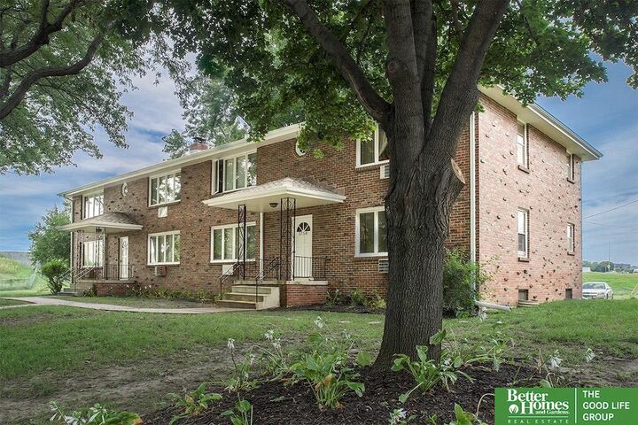 Property Photo: 3758 S 82nd Street NE 68124