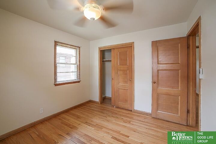 Property Photo: 4624 Davenport Street NE 68132