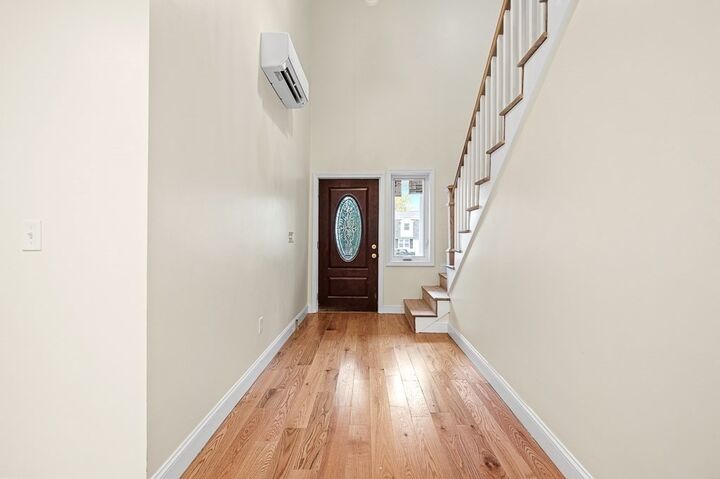 Property Photo: 10 Beale Street MA 01606