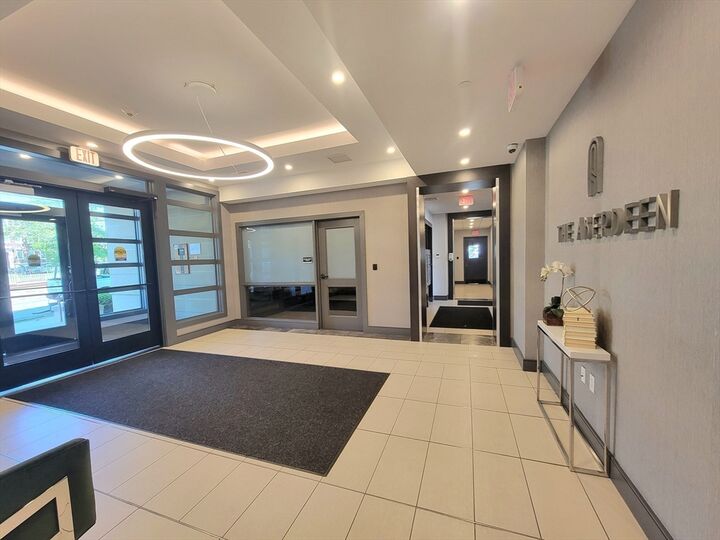 Property Photo: 1650 Commonwealth Ave 304A MA 02135