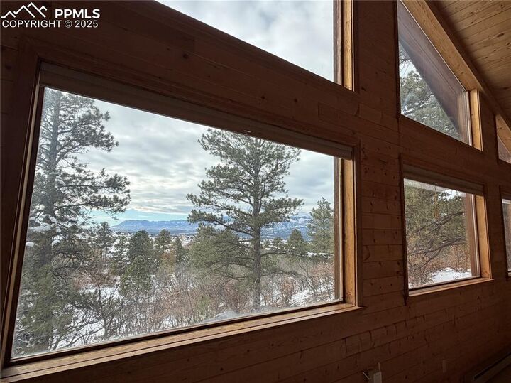 Property Photo: 630 Celtic Court CO 80921