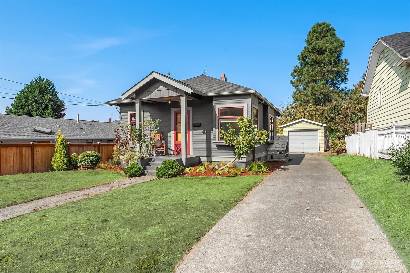 Property Photo: 4903 Erskine Way SW WA 98116