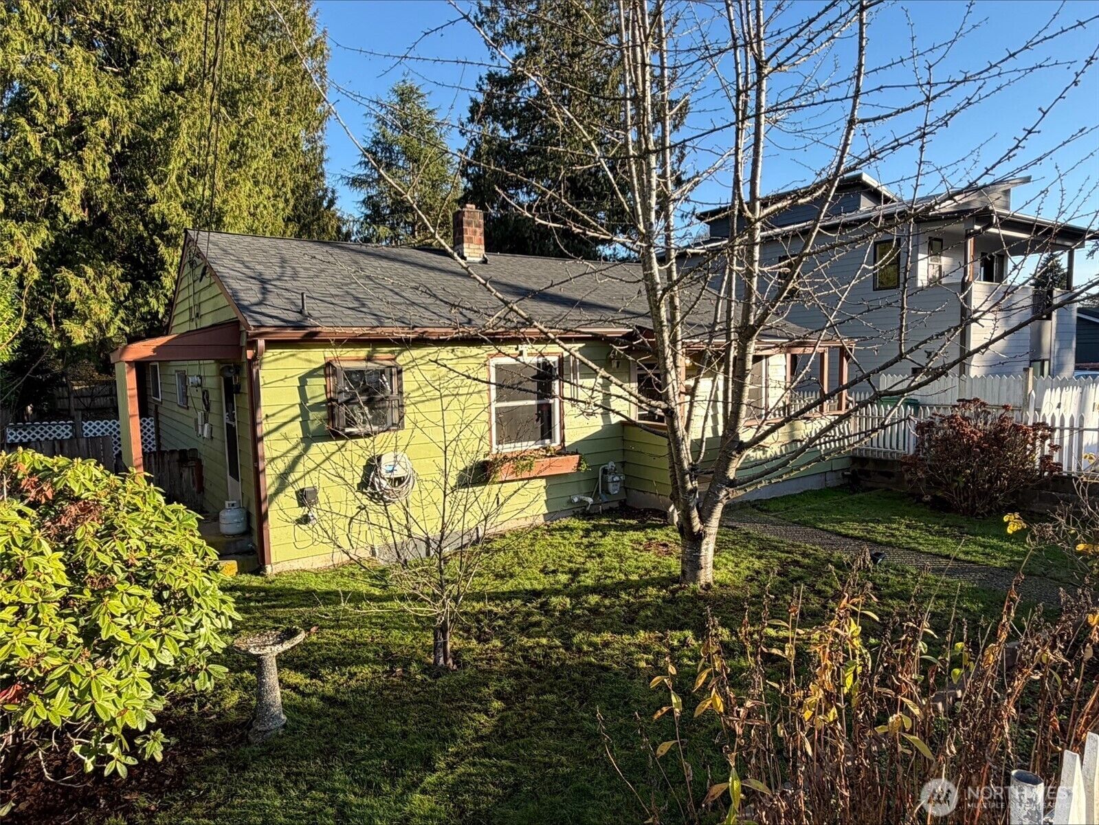 Property Photo:  15822  26th Avenue NE  WA 98155 