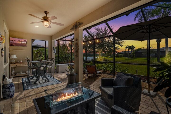 Property Photo: 5097 Pendelton Square FL 32967