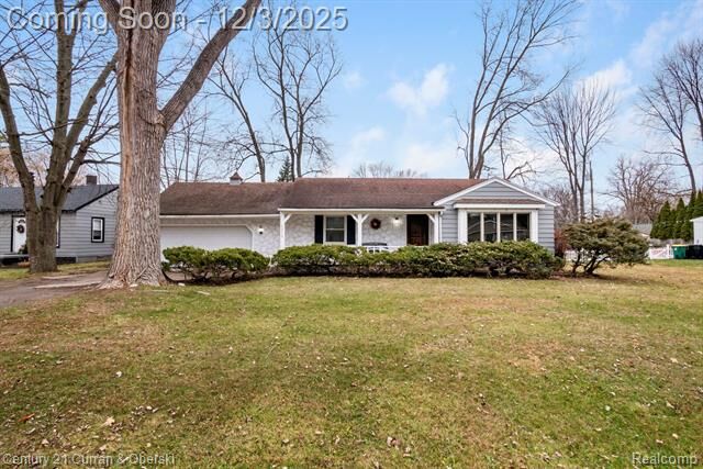 Property Photo: 33776 Rhonswood Street MI 48335