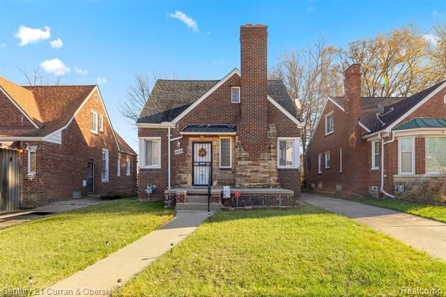 Property Photo:  18686 Prest Street  MI 48235 