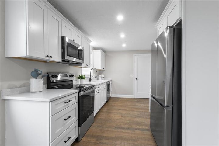 Property Photo:  81 Kenyon Road  RI 02878 