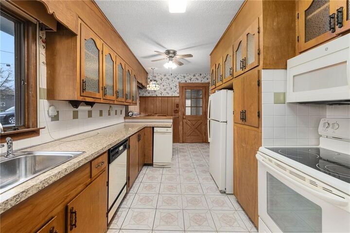 Property Photo: 26 Chardon Drive RI 02871