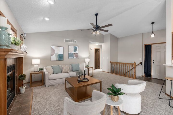 Property Photo:  4517 S Doris Ct  KS 67215 