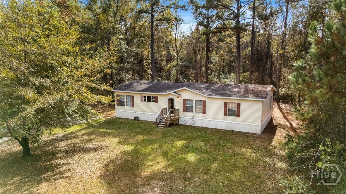 Property Photo: 1093 Lawrence Church Road GA 31321