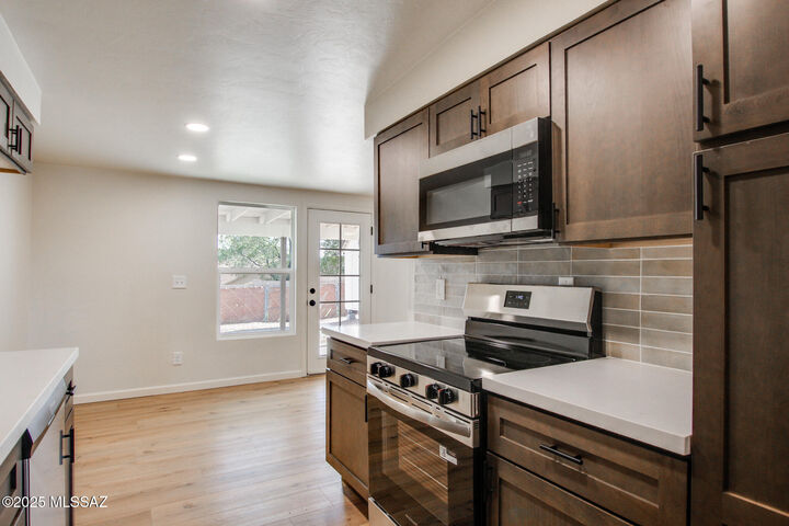 Property Photo: 3303 S Manitoba Avenue AZ 85730