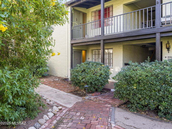 Property Photo:  2820 E 6th Street 120  AZ 85716 
