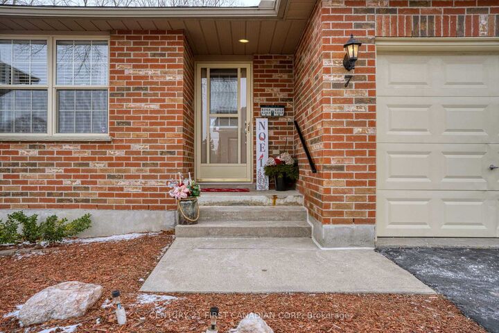 Photo de la propriété: 80 Centre Street 7 ON N6J 1T5