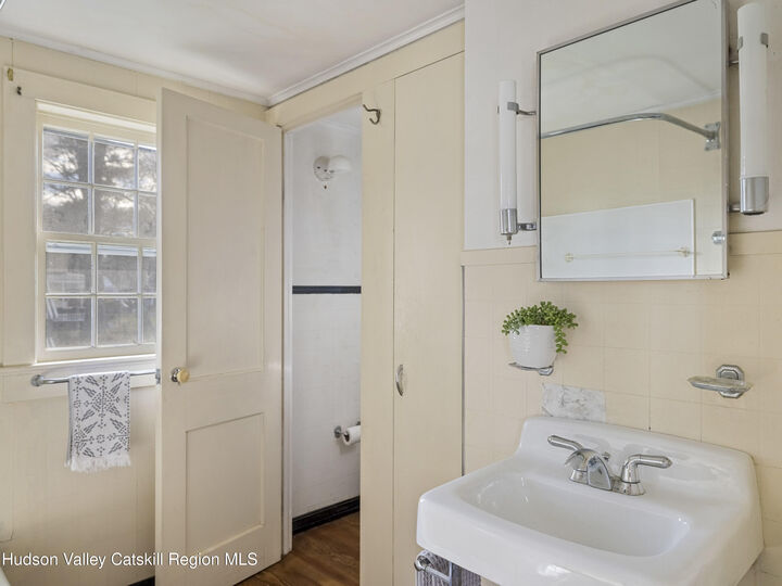 Property Photo:  7432 S Broadway  NY 12571 