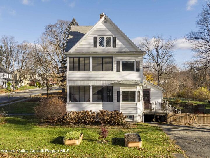 Property Photo:  7432 S Broadway  NY 12571 