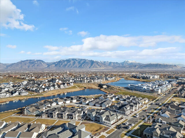 Property Photo:  11021 S Kestrel Rise Rd  UT 84009 