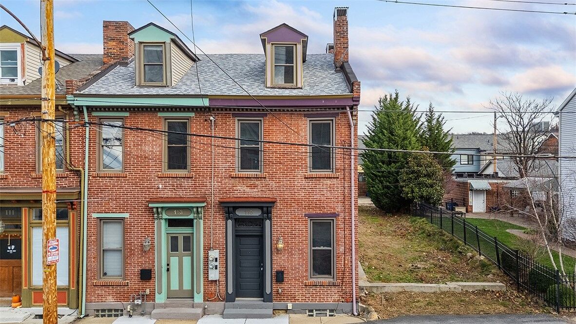 Property Photo:  115 45th St  PA 15201 