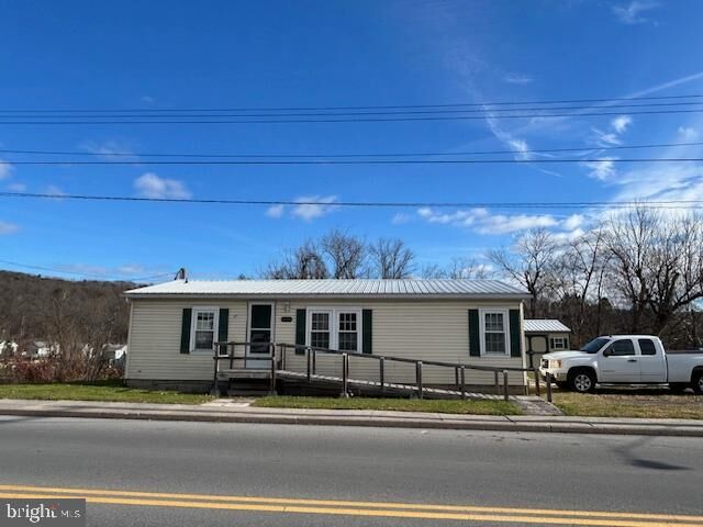 Property Photo:  211 N Main Street  PA 17099 