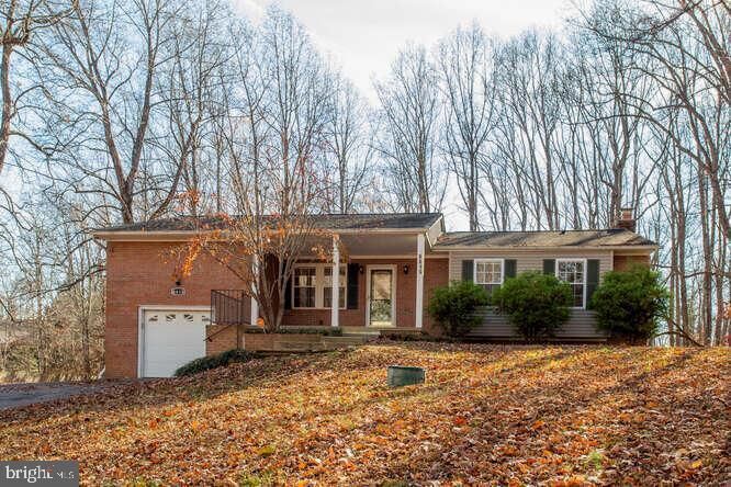 Property Photo: 8610 Turkey Hill Road MD 20646