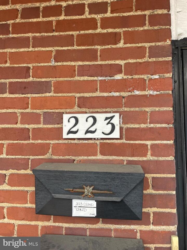 Property Photo:  223 Grand Avenue  MD 21502 