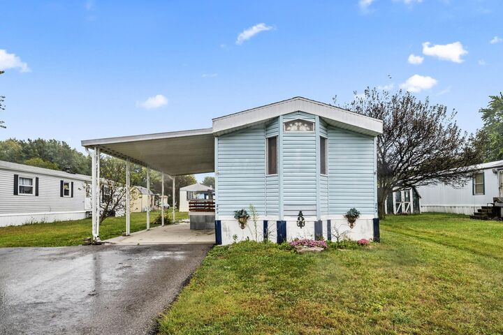 Property Photo: 1330 Hanover Road OH 43015