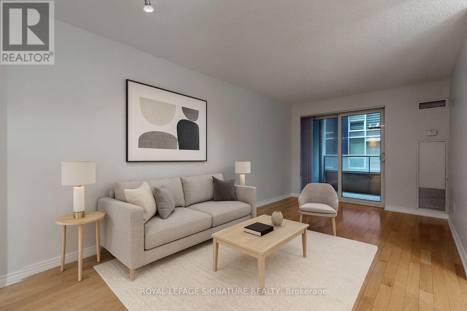 Property Photo:  250 Wellington Street West 1030  ON M5V 3P6 