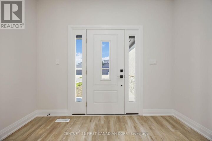 Photo de la propriété:  7 Doerr Court  ON N0M 1A0 