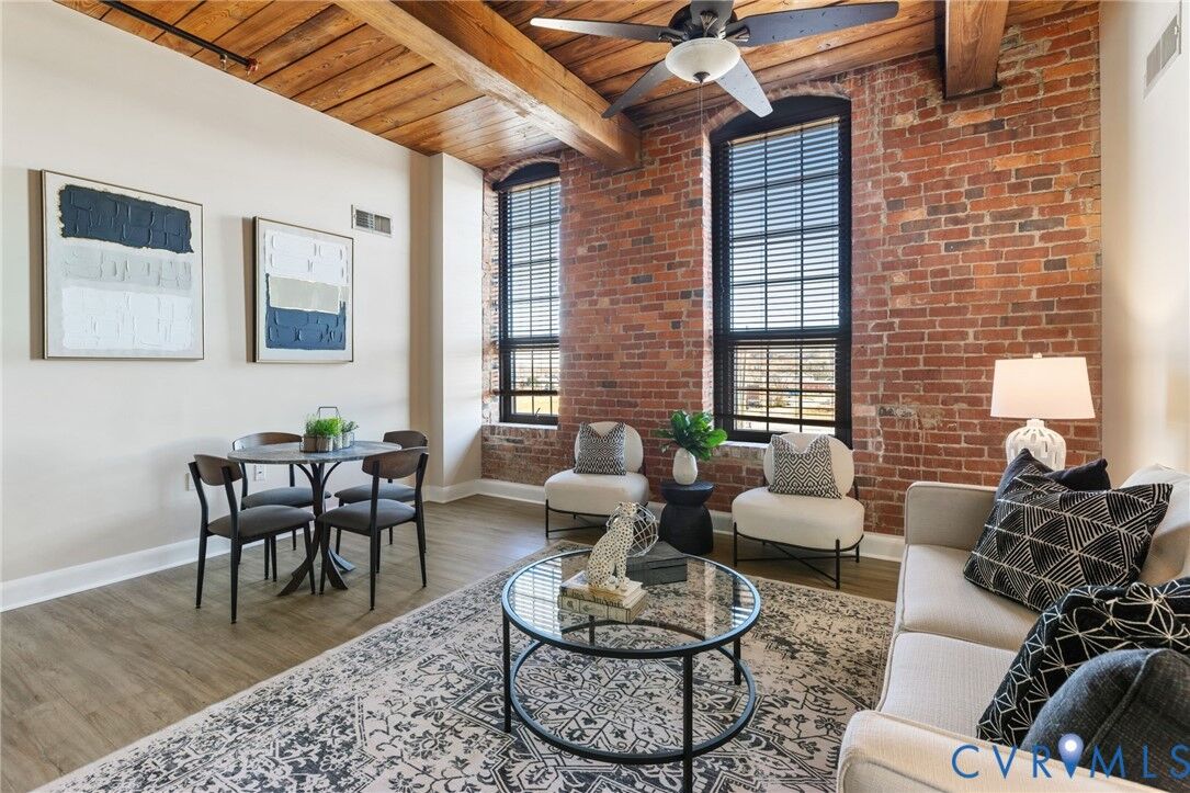 Property Photo:  251 Rocketts Way 405  VA 23231 