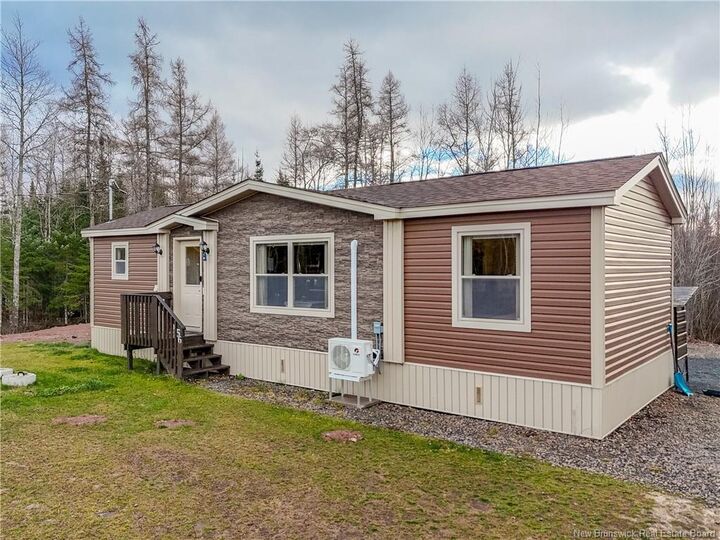 Photo de la propriété: 56 Clara Street NB E3B 0T8