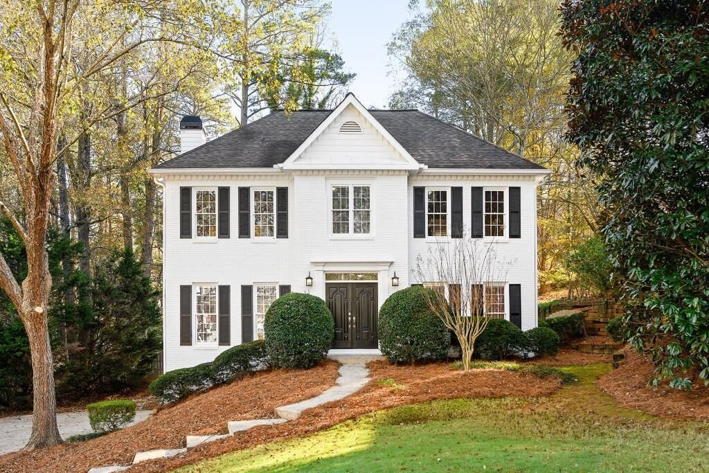 Property Photo: 1632 Willow Way GA 30188