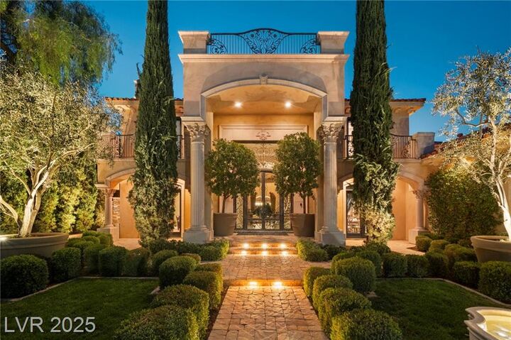 Property Photo: 8808 Greensboro Lane NV 89134