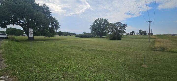 Property Photo:  798 Fort Rice Street  ND 58554 