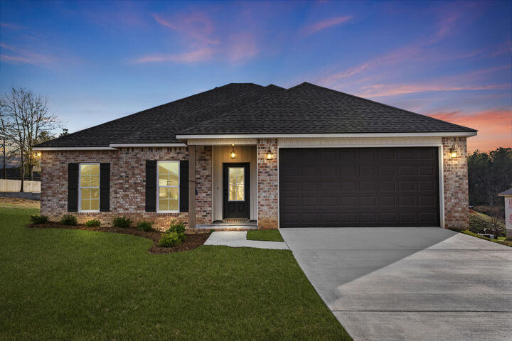 Property Photo: 15 Golden Oak MS 39402
