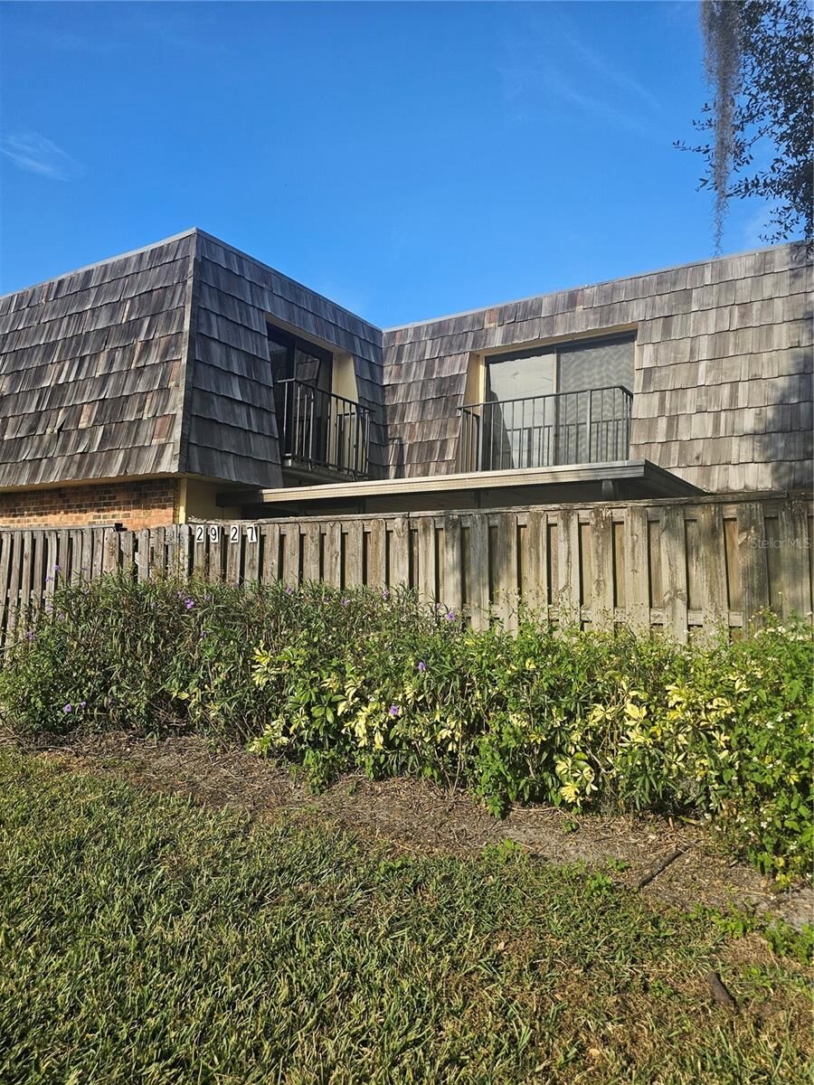 Property Photo: 2927 Tangerine Court FL 34748