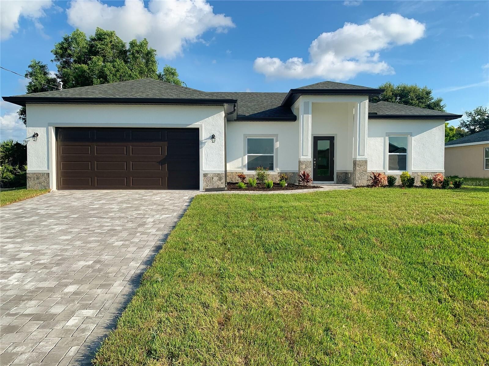 Property Photo:  4461 Worcester Avenue  FL 34287 