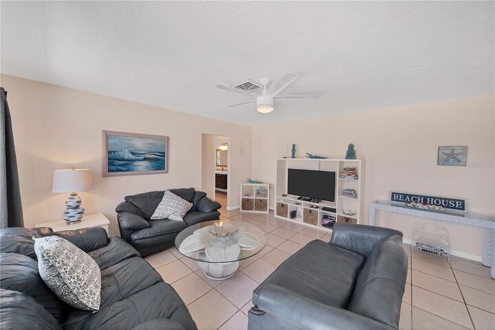 Property Photo: 881 Polaris Road FL 34293