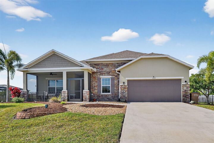 Property Photo: 1522 NW 38th Avenue FL 33993