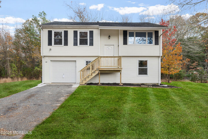 137 Red Bank Avenue  Bayville NJ 08721 photo