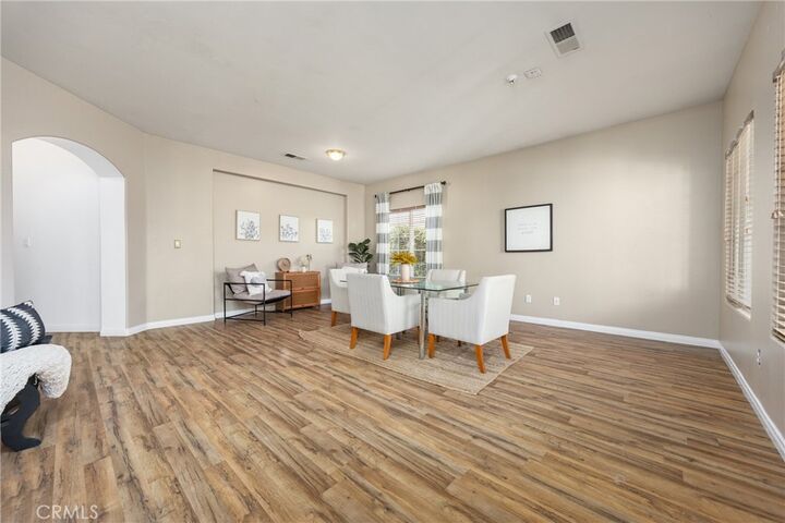 Property Photo:  10125 Pavillion  CA 93312 