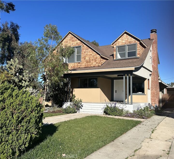 Property Photo:  2410 8th Avenue  CA 90018 