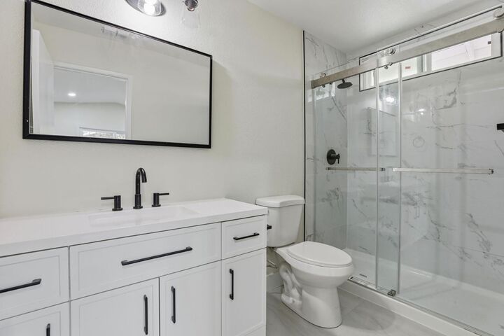 Property Photo: 2 Ebbtide Court CA 95831