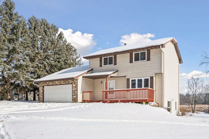 Property Photo:  7050 Pioneer Trail  MN 55357 