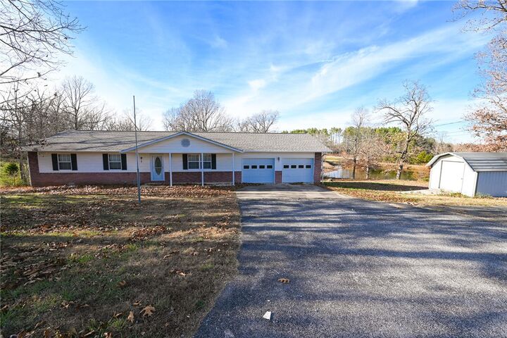 Property Photo: 3361 Cottonwood Road AR 72601