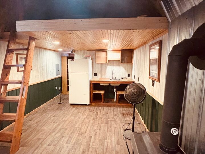 Property Photo: 14159 New Hope Road AR 72662